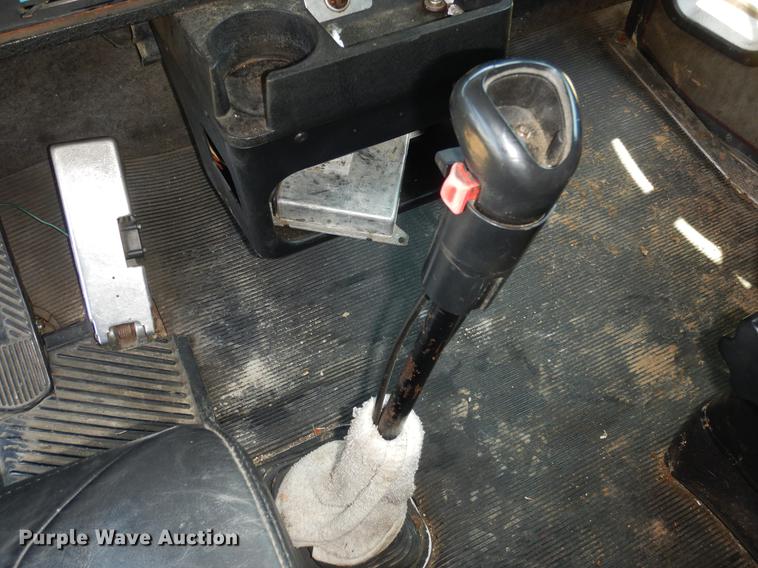 image for item DC5957 2001 Kenworth W900 semi truck