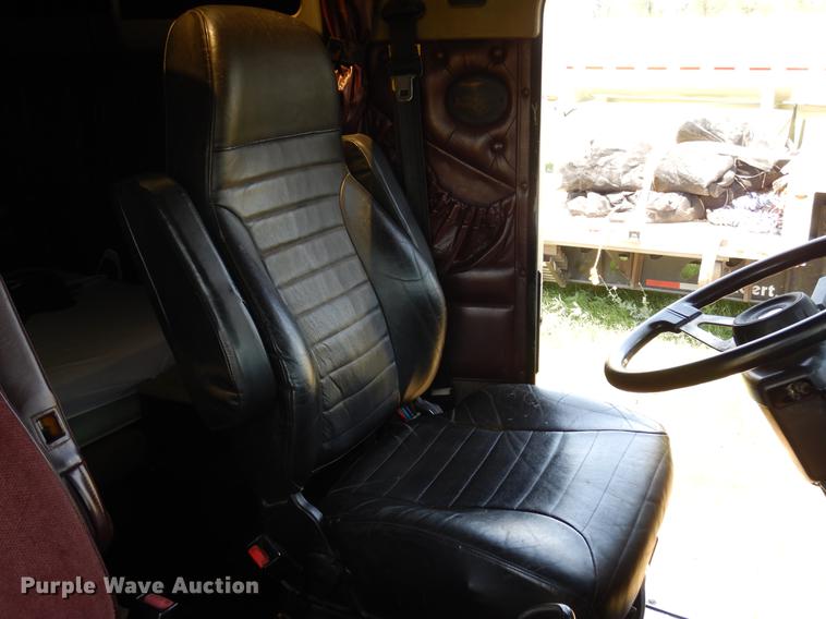 image for item DC5957 2001 Kenworth W900 semi truck