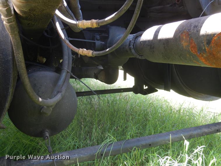 image for item DC5957 2001 Kenworth W900 semi truck