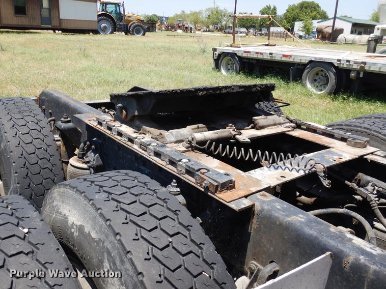 image for item DC5957 2001 Kenworth W900 semi truck