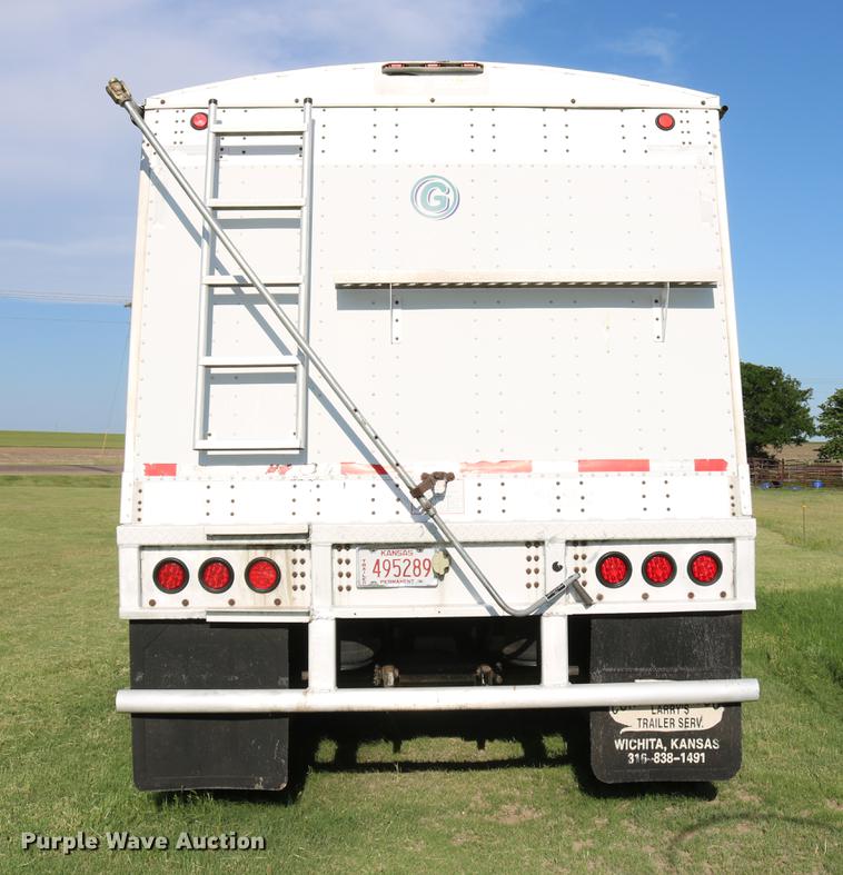 image for item DD4267 2009 Corn Husker 800ALSR-6308-6386 double hopper bottom grain trailer