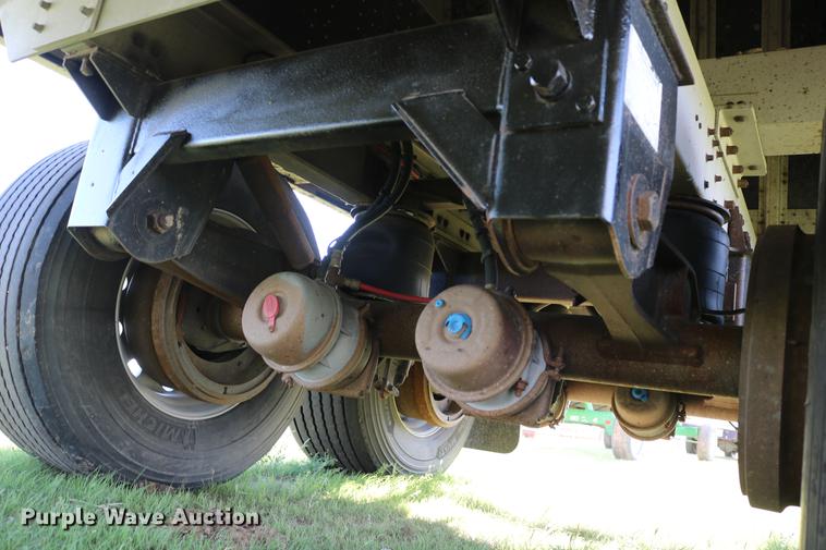 image for item DD4267 2009 Corn Husker 800ALSR-6308-6386 double hopper bottom grain trailer