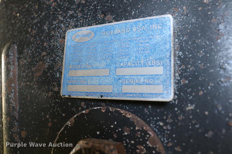 image for item DD4267 2009 Corn Husker 800ALSR-6308-6386 double hopper bottom grain trailer