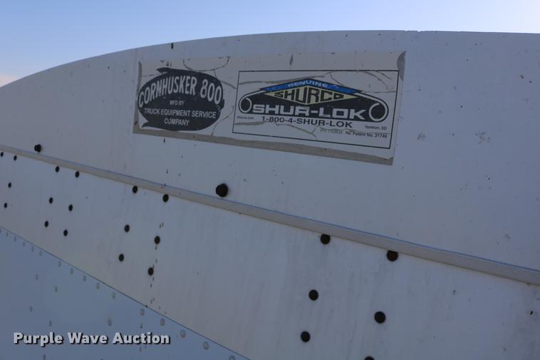 image for item DD4267 2009 Corn Husker 800ALSR-6308-6386 double hopper bottom grain trailer