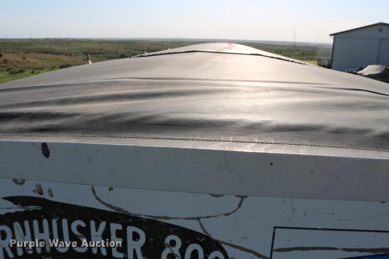 image for item DD4267 2009 Corn Husker 800ALSR-6308-6386 double hopper bottom grain trailer