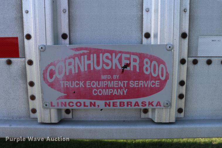 image for item DD4267 2009 Corn Husker 800ALSR-6308-6386 double hopper bottom grain trailer