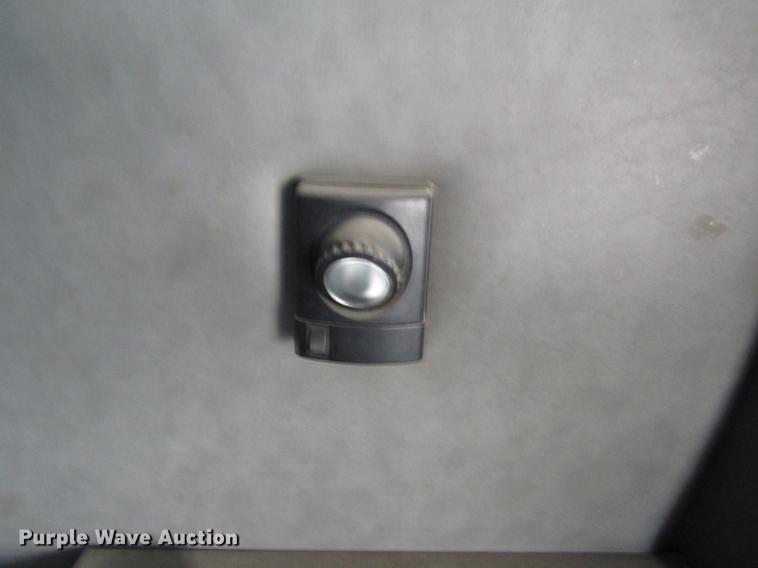 image for item DD7503 1999 Western Star 4964EX semi truck