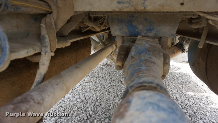 image for item DD7672 1995 Peterbilt 379 semi truck