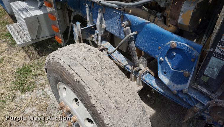 image for item DD7672 1995 Peterbilt 379 semi truck