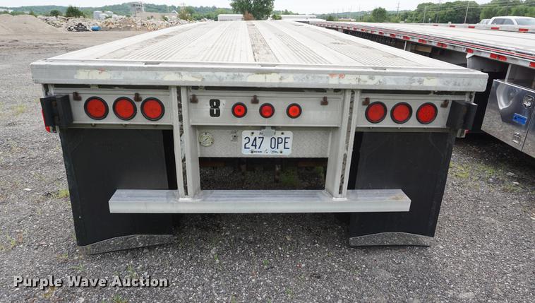 image for item DD7697 1997 East flatbed trailer
