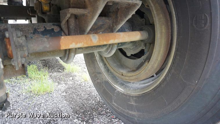 image for item DD7697 1997 East flatbed trailer