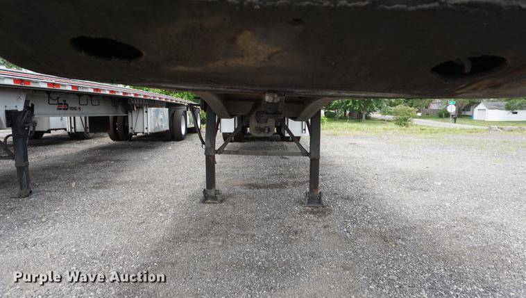 image for item DD7697 1997 East flatbed trailer