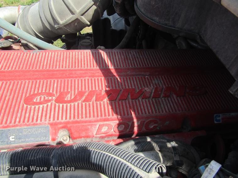 image for item DD8496 2009 Peterbilt 387 semi truck