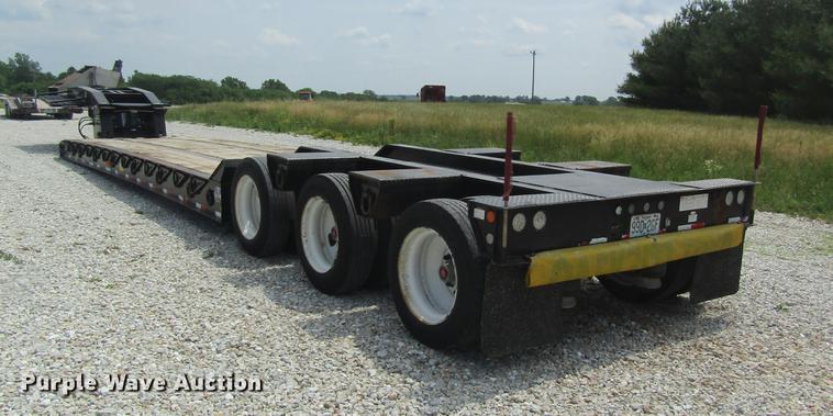 image for item DD8509 2002 Eager Beaver 50GSL lowboy equipment trailer