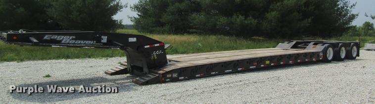 image for item DD8509 2002 Eager Beaver 50GSL lowboy equipment trailer