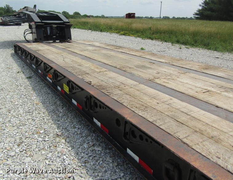 image for item DD8509 2002 Eager Beaver 50GSL lowboy equipment trailer