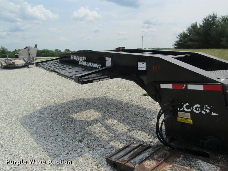 image for item DD8509 2002 Eager Beaver 50GSL lowboy equipment trailer