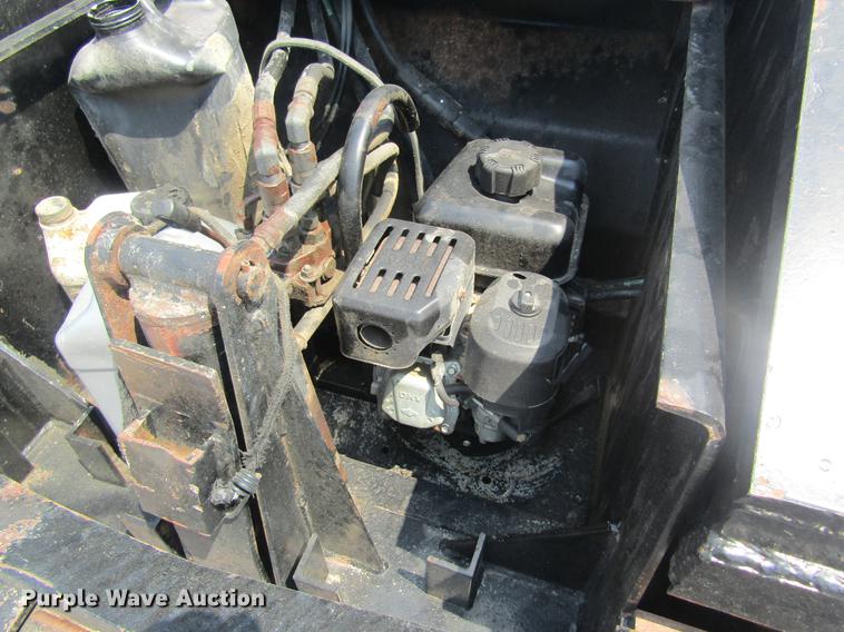 image for item DD8509 2002 Eager Beaver 50GSL lowboy equipment trailer