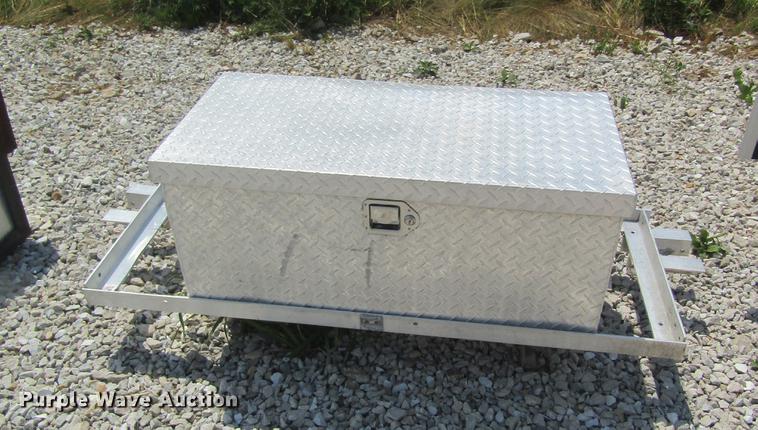 image for item DD8512 Truck parts and accessories