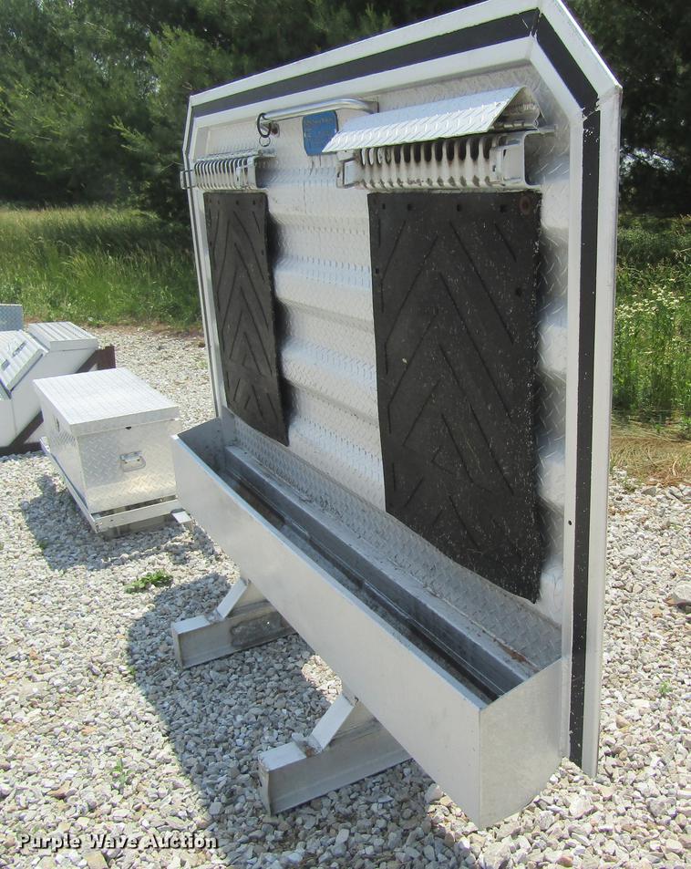 image for item DD8512 Truck parts and accessories