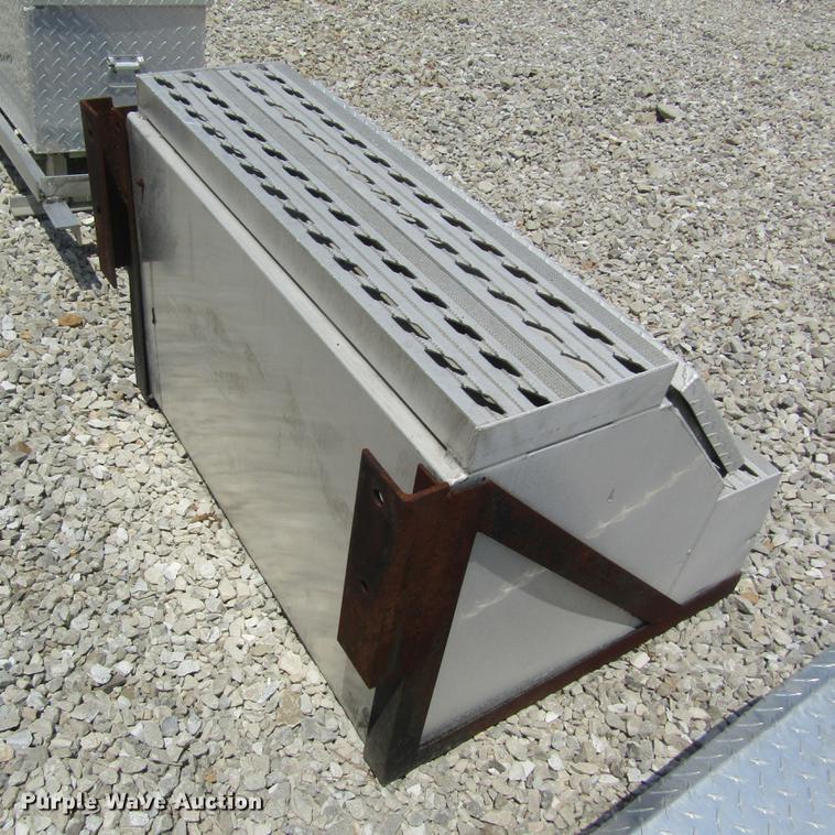 image for item DD8512 Truck parts and accessories