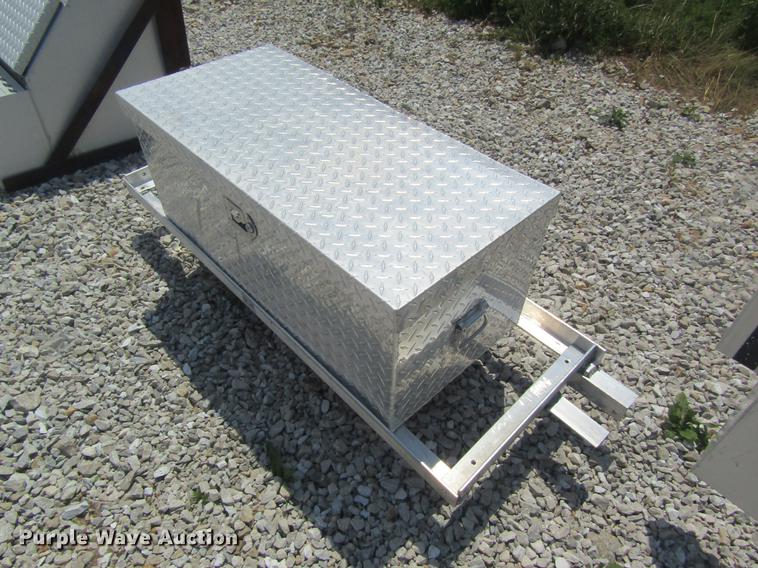 image for item DD8512 Truck parts and accessories