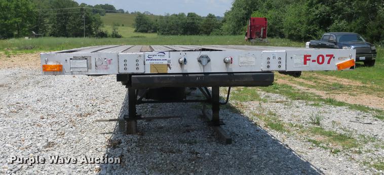 image for item DE3725 2004 Transcraft Eagle W2 flatbed trailer