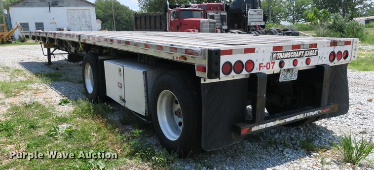 image for item DE3725 2004 Transcraft Eagle W2 flatbed trailer