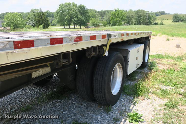 image for item DE3725 2004 Transcraft Eagle W2 flatbed trailer
