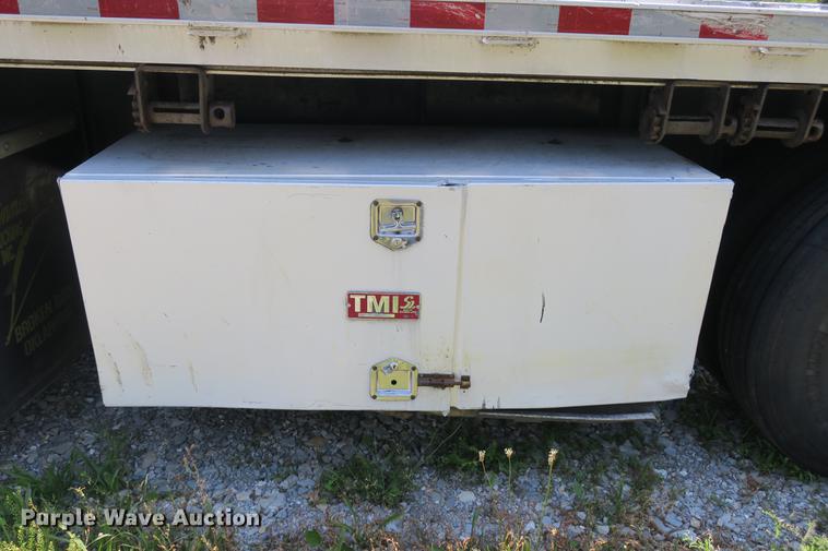 image for item DE3725 2004 Transcraft Eagle W2 flatbed trailer