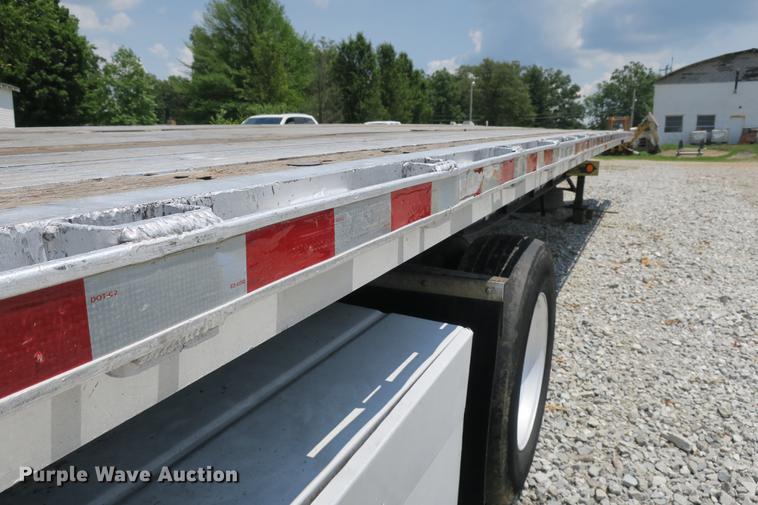 image for item DE3725 2004 Transcraft Eagle W2 flatbed trailer