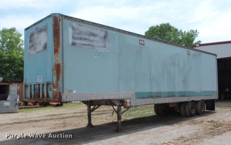 image for item EI9817 1975 Copco ES-DF12FRP dry van trailer
