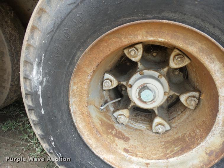 image for item EI9817 1975 Copco ES-DF12FRP dry van trailer