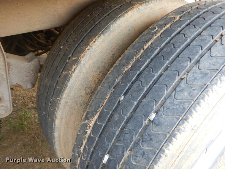 image for item EK9503 1995 Wabash SA-102CW dry van trailer