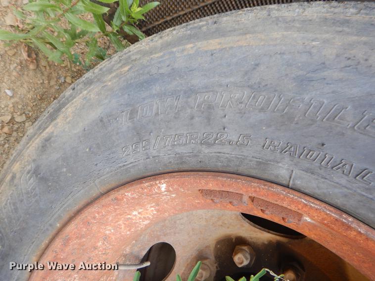 image for item EK9503 1995 Wabash SA-102CW dry van trailer