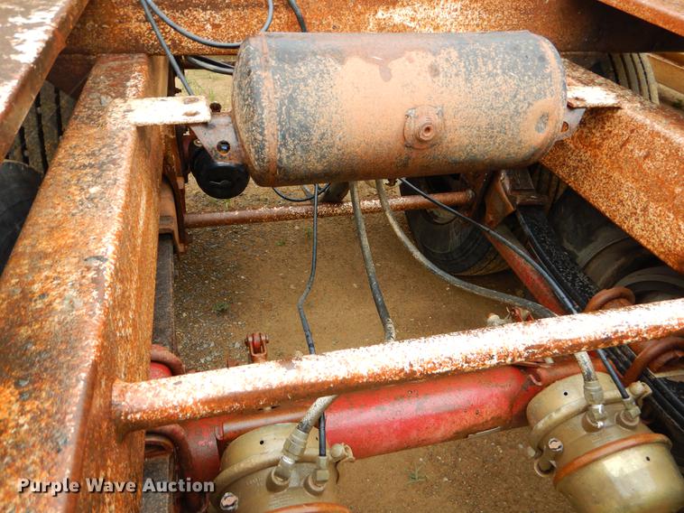 image for item EK9510 1993 CPS bottom dump trailer