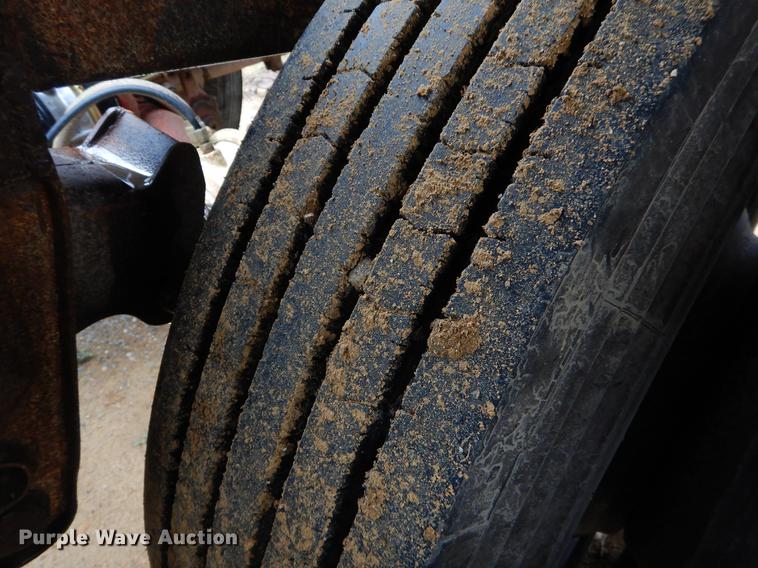 image for item EK9510 1993 CPS bottom dump trailer