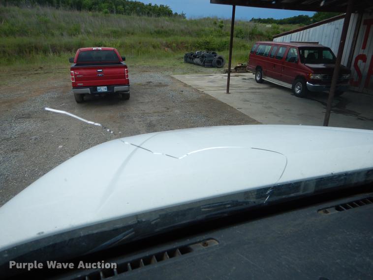 image for item EK9512 2006 Freightliner Columbia 120 semi truck