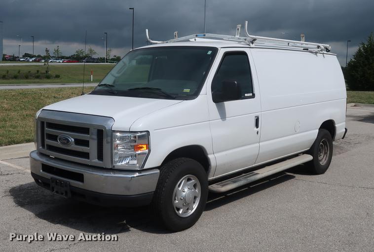 image for item AX9020 2012 Ford E250 van