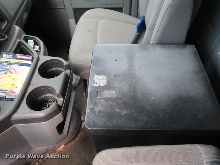 image for item AX9020 2012 Ford E250 van