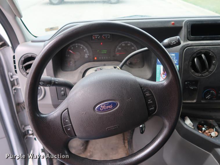 image for item AX9020 2012 Ford E250 van