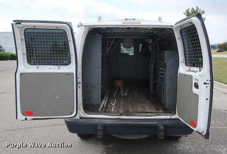 image for item AX9020 2012 Ford E250 van