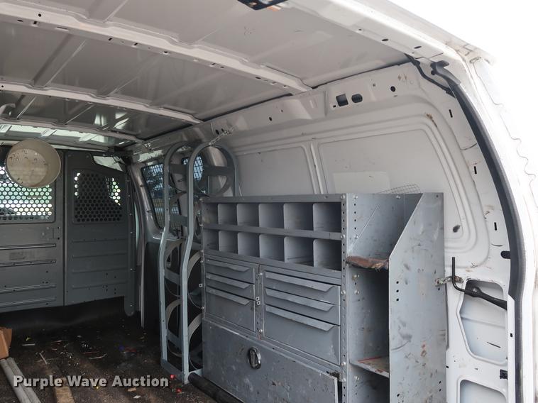 image for item AX9020 2012 Ford E250 van