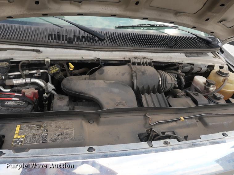 image for item AX9020 2012 Ford E250 van