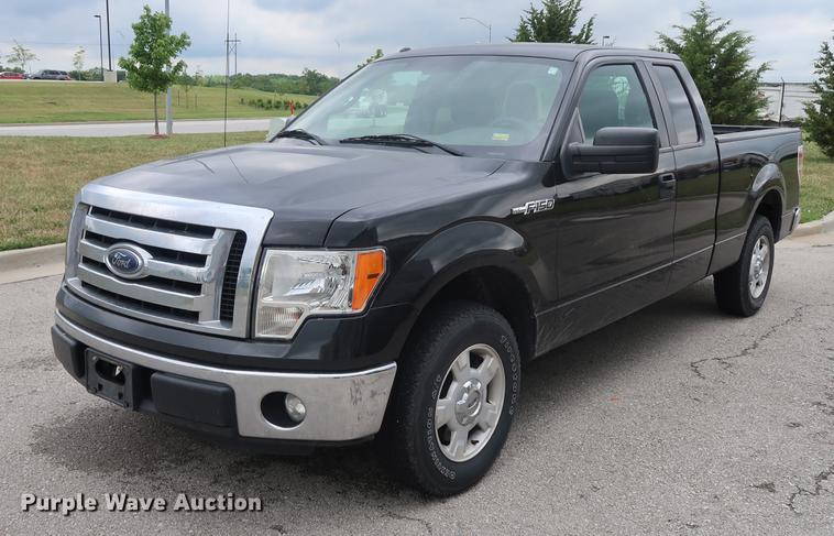 image for item AX9021 2012 Ford F150 SuperCab pickup truck