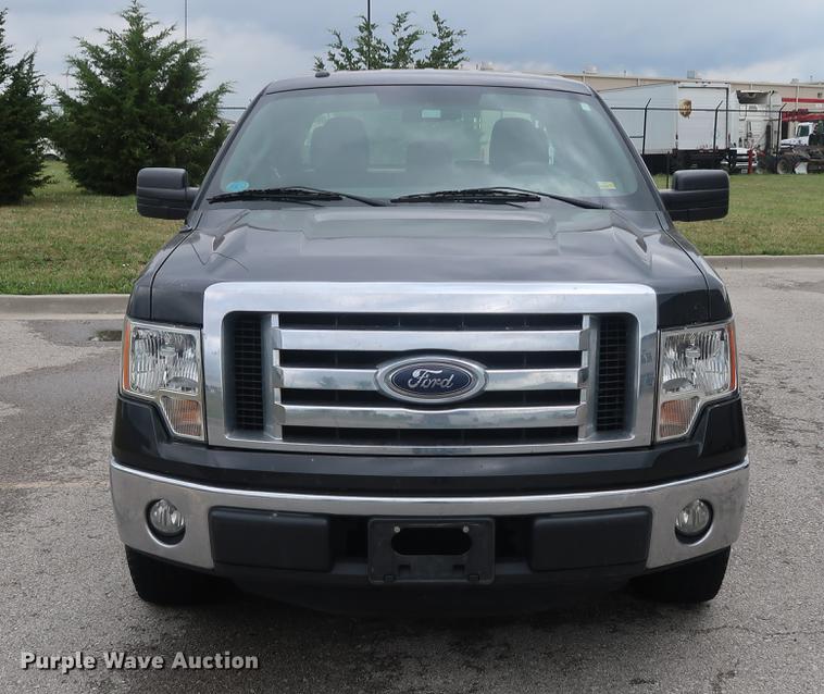 image for item AX9021 2012 Ford F150 SuperCab pickup truck