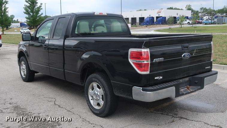 image for item AX9021 2012 Ford F150 SuperCab pickup truck