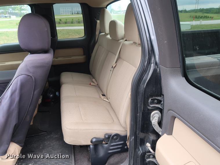 image for item AX9021 2012 Ford F150 SuperCab pickup truck