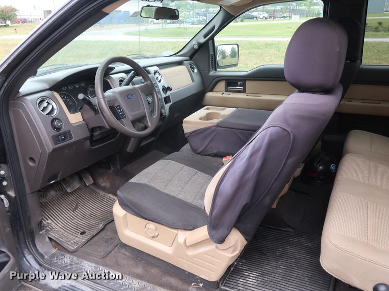 image for item AX9021 2012 Ford F150 SuperCab pickup truck