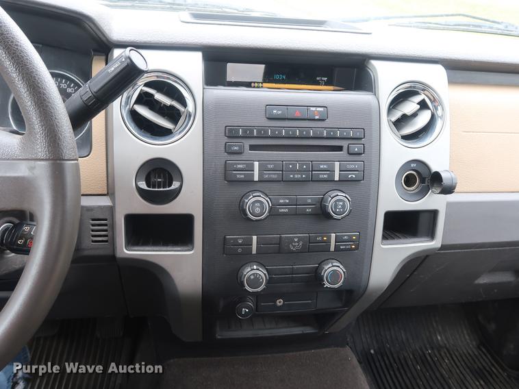 image for item AX9021 2012 Ford F150 SuperCab pickup truck